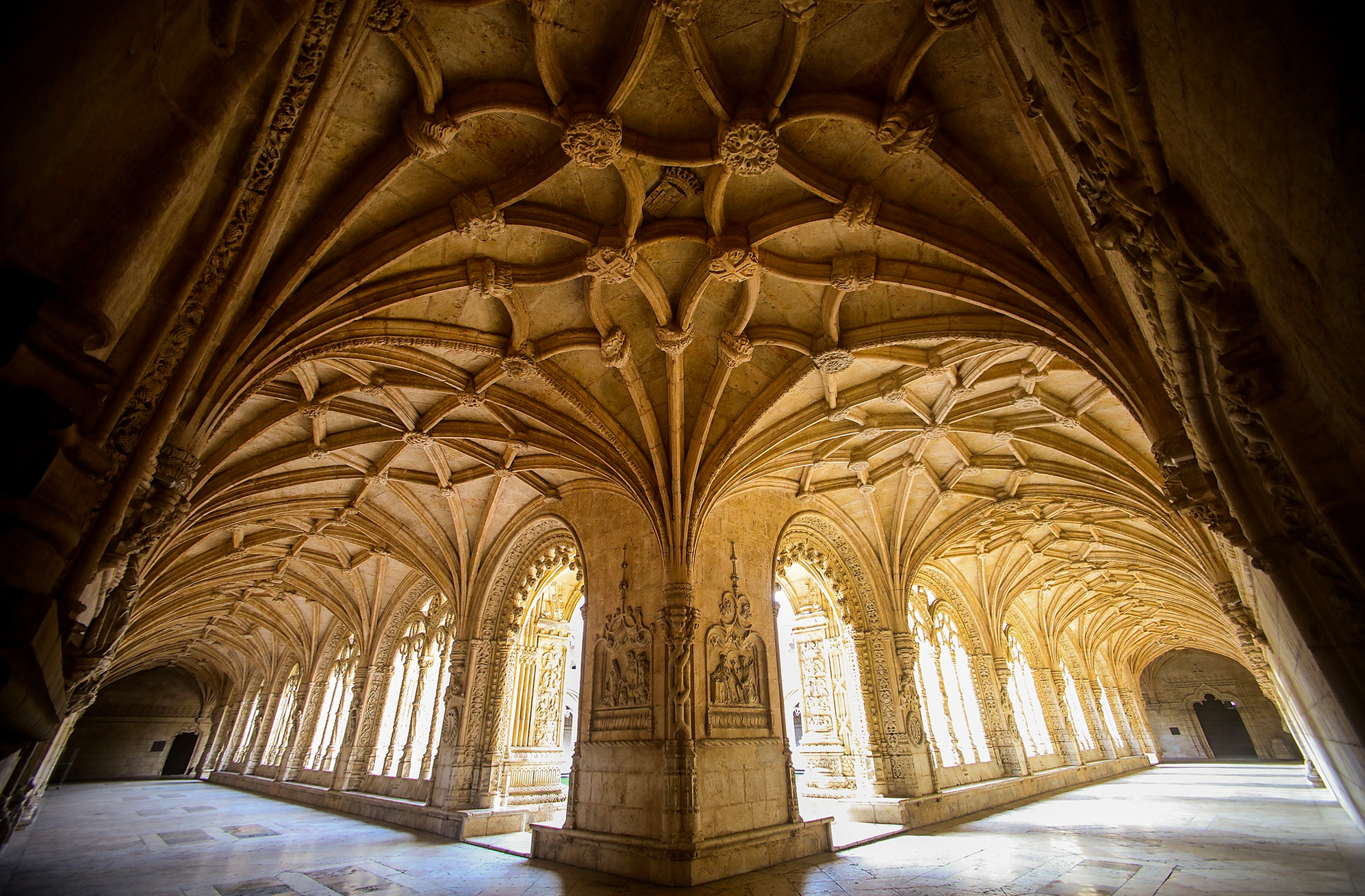 Architectural Tour in Lisbon